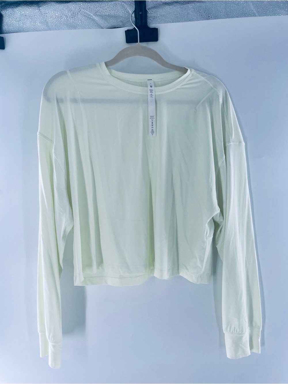 lululemon athletica Light Green Long-Sleeve Crew Top